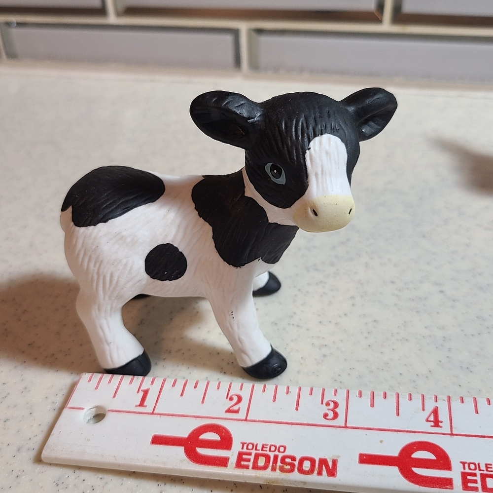 Collectible cow Knick knacks for sale today - Picture 7 of 12
